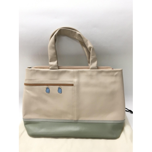 Lot 709       