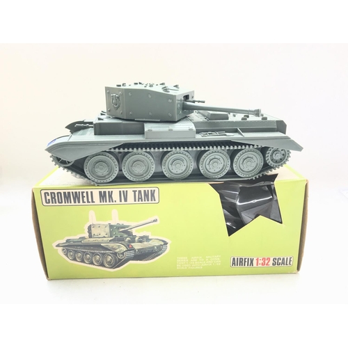 185 - 2 x Airfix 1:32 Scale Military Series Vehicles. A Alvis Stalwart and a Cromwell MK.IV Tank both Boxe... 