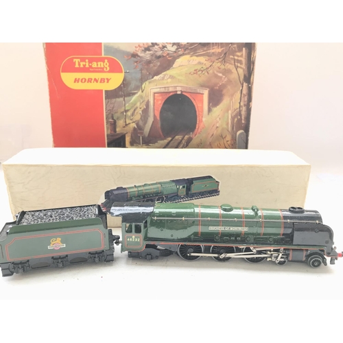 187 - A Hornby Dublo Coronation Class 8p Locomotive ' Dutchess of Montrose' with Tender and coaches and a ... 