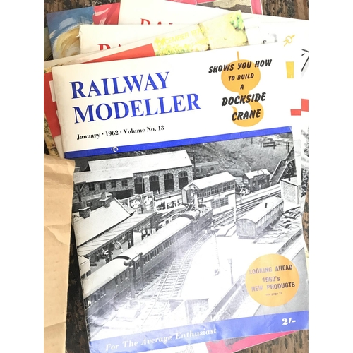 195 - A Box containing a Collection of Hornby-Dublo buildings and track, Railway Modeller magazines. A Pow... 