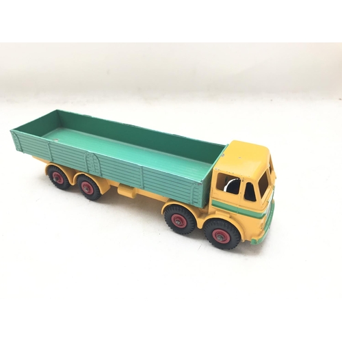 2 - A Boxed Dinky Supertoys Leyland Octopus Wagon #934