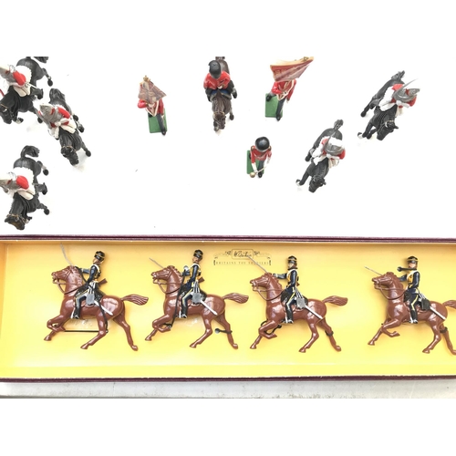 225 - A Boxed Britain's Charge of the Light Brigade #3109 boxed and a Collection of Plastic Bandsmen and M... 