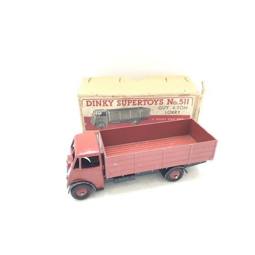 239 - A Dinky Supertoys Guy 4-Ton Lorry Boxed #511