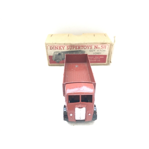 239 - A Dinky Supertoys Guy 4-Ton Lorry Boxed #511