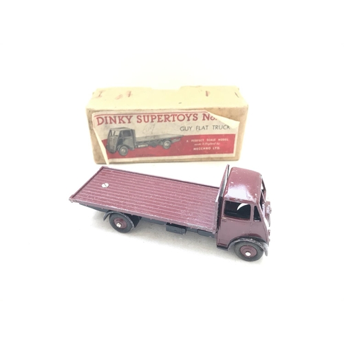 240 - A Dinky Supertoys Guy Flat Truck Boxed #512.