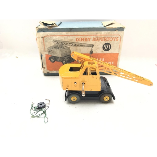 243 - A Boxed Dinky Supertoys Coles Mobile Crane Boxed. #571