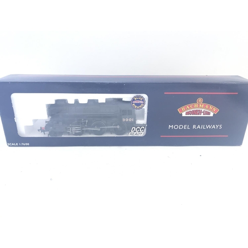 283 - A Boxed Ivatt Class 4 3001 L!S Black Double Chimney. (DCC) #32-575.