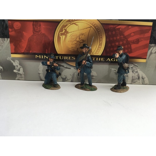 385 - Conte American Civil War. Iron Brigade Firing Set. (3 figures) Boxed. Conte American Civil War. Texa... 