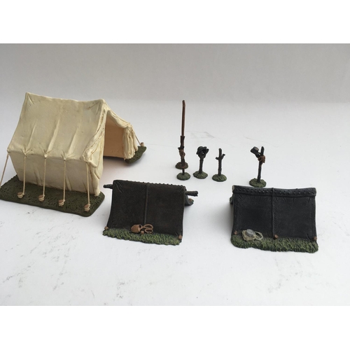 405 - Britains Civil War Tent #17380. Boxed Britains Pup Tents # 17440. Boxed