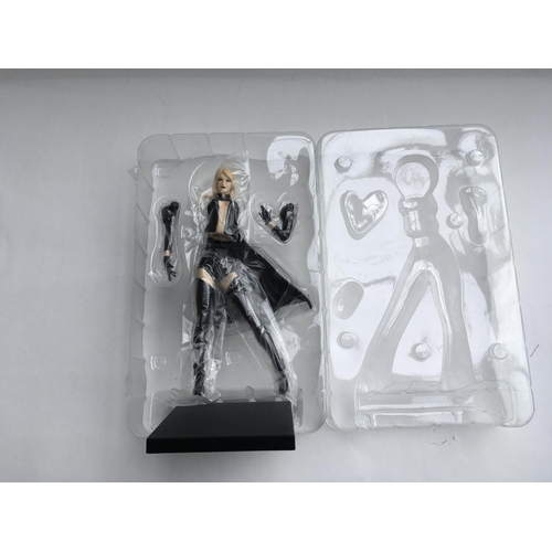 477 - Marvel Comics Now Emma Frost ArtFX+. 1/10th Scale Statue X-Men Figure. Pre-Paint Model Kit.