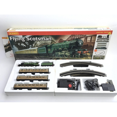 482 - Hornby Electric Train Set. Flying Scotsman. Boxed.