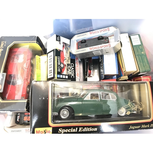 550 - A Box containing a collection of Boxed Vehicles including matchbox.vanguards.Cameo and a Battery ope... 