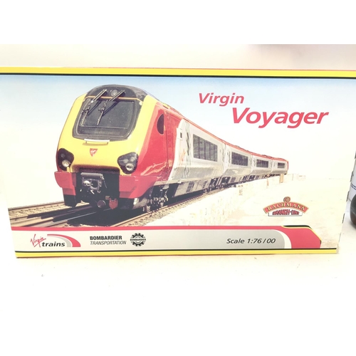 581 - A 'OO' Gauge Bachmann Virgin Voyager Set #32-600 boxed.