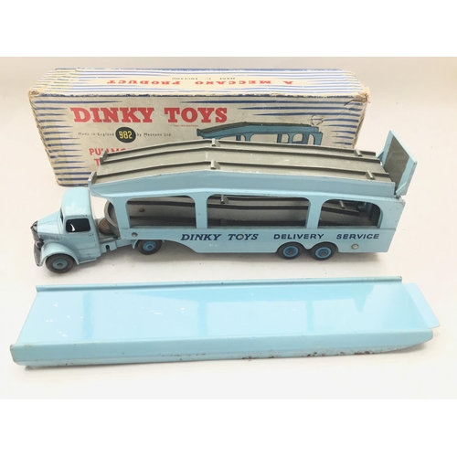 6 - A Dinky Toys boxed Pullmore Car Transporter boxed. #982 with loading ramp.