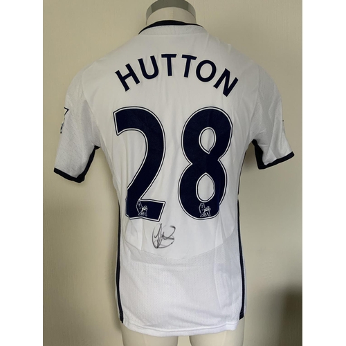 255 - Hutton Tottenham 2008/2009 Match Worn Football Shirt: Short sleeve white Puma shirt in very good con... 
