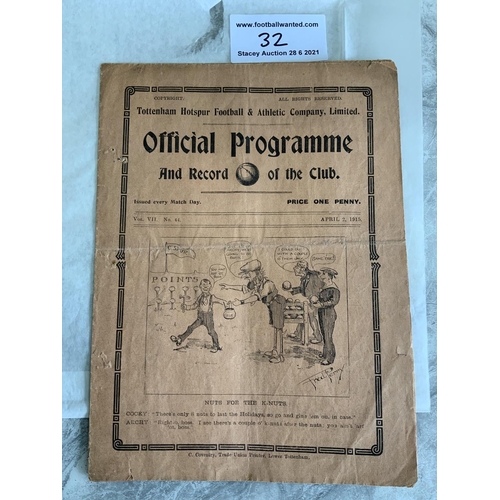 32 - 1914/1915 Tottenham V Newcastle United Football Programme: First Division League match dated 2 4 191... 