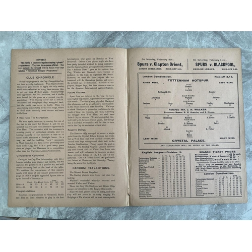 107 - 1919/1920 Tottenham Reserves v Crystal Palace Football Programme: London Combination dated 7 2 1920.... 