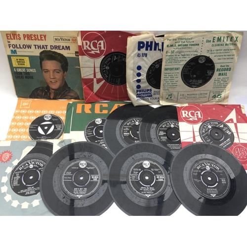 41 - A collection of Elvis Presley EPs and 7inch singles.