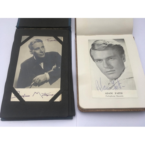 545 - Two autograph booklets of various signatures and facsimile autographs. No provenance supplied. Pleas... 