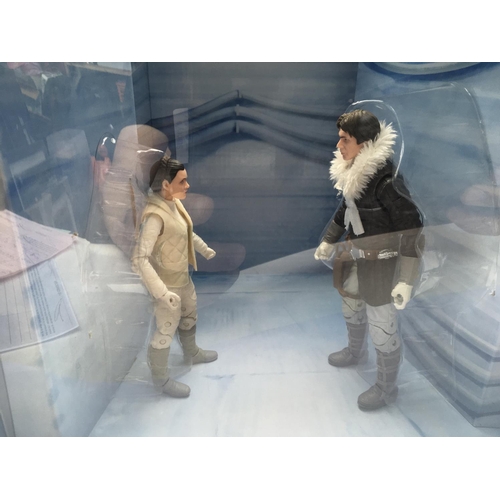 561 - Five boxed Star Wars figures of Princess Leia comprising a Hasbro Leia and Han Solo double pack, Eli... 