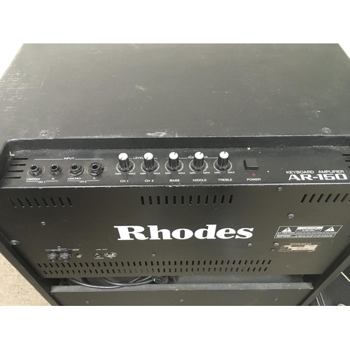 724 - A Rhodes AR-150 keyboard amplifier.