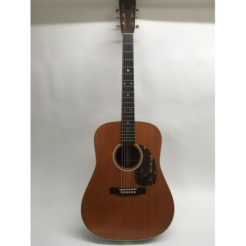 725 - A 2007 Martin HD28 acoustic guitar, serial number 1215059. Has had replacement Gotoh machine heads b... 