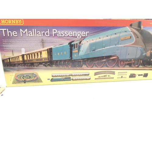 hornby flight of the mallard