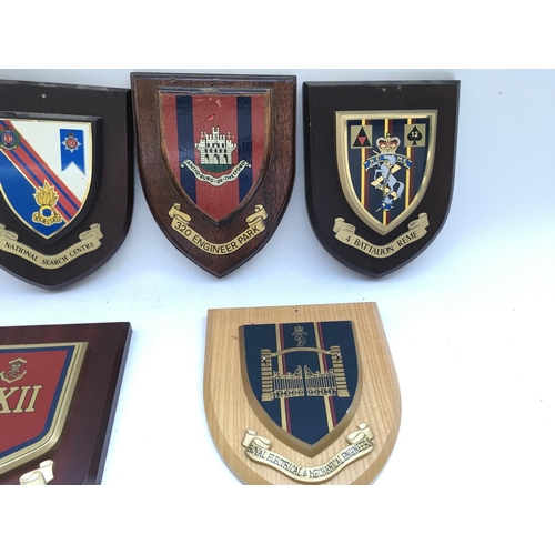 2316 - 8 x various military plaques presented to Yeoman Warders.
Provided with letter of Authenticity.