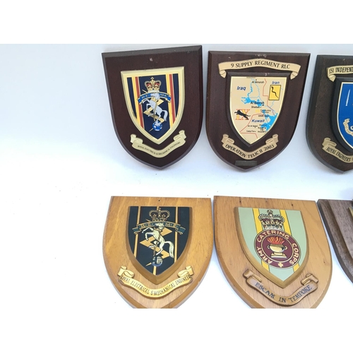 2318 - 10 x various military plaques presented to Yeoman Warders.
Provided with letter of Authenticity.