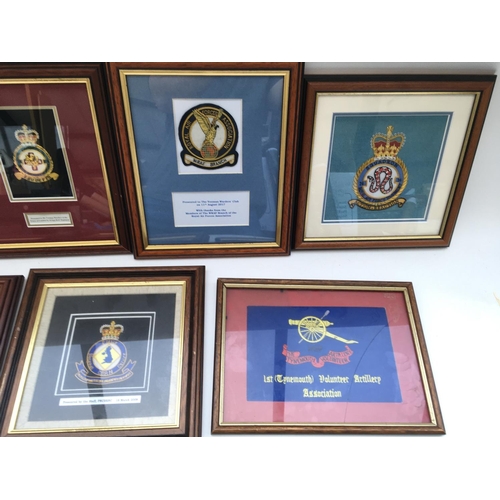 2326 - Various framed presentations from Tower of London Yeoman Warders.
Provided with letter of Authentici... 