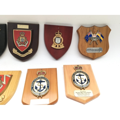 2329 - 9 x plaques from the Tower of London Yeoman Warders.
Provided with letter of Authenticity.