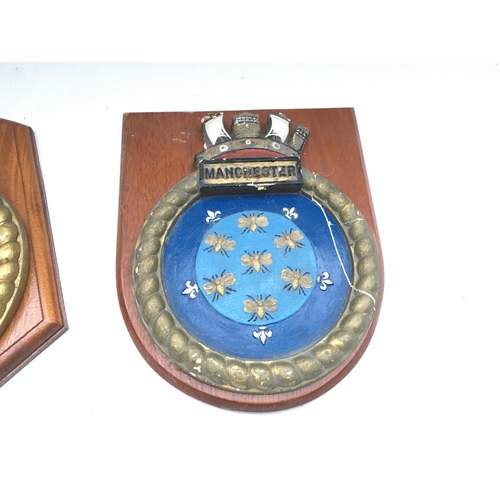 2380 - Royal Navy plaques given to the Tower of London Yeoman Warders. 
Accompanied by letter of Authentici... 