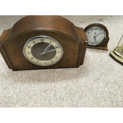 1228 - A collection of clocks, not seen working - NO RESERVE