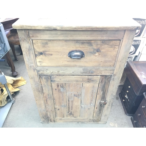1283 - Pine cabinet. 120cm high - 65wide - 42deep.