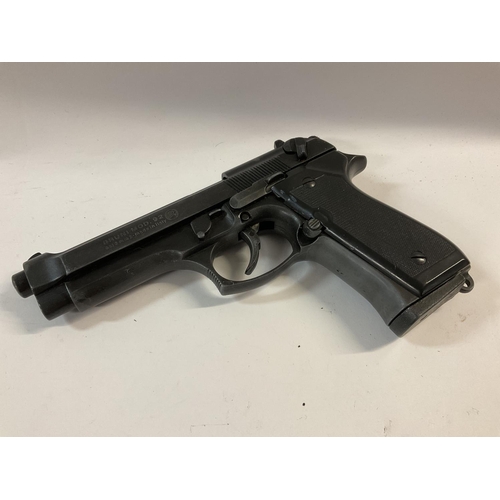 1621 - Beretta 92 8mm Blank Firing Pistol 8mm Marked Brunai Mod.92. (No Licence Required), (Proof of age re... 