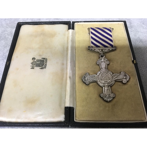 2048 - A II world war DFC distinguished flying Cross presented to those who showed exemplary gallantry whil... 