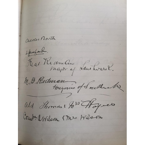 2042 - A very extensive collection of autographs compiled in the Robert Brownings Hall, visitors book. 1895... 