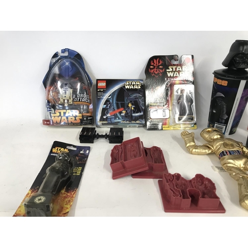 298 - Collection of various Star Wars items including Lego and cups. No reserve.