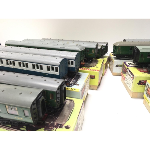 55 - A Collection of Various 00 Gauge Coaches and Locomotives.