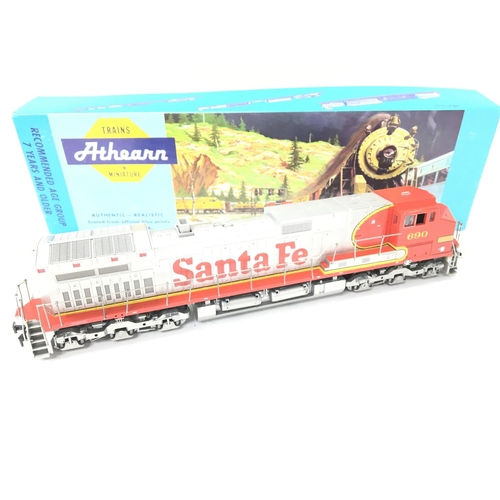 66 - A Boxed Athearn H0 Gauge C44-9W Power Santa FE #690.