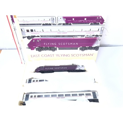 693 - A Boxed Hornby East Coast Flying Scotsman Train Pack #R3133. DCC Ready.