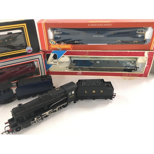 763 - 4 X Boxed 00 Gauge Locomotives and 2 Loose. Including Hornby. Lima. And Dapol.