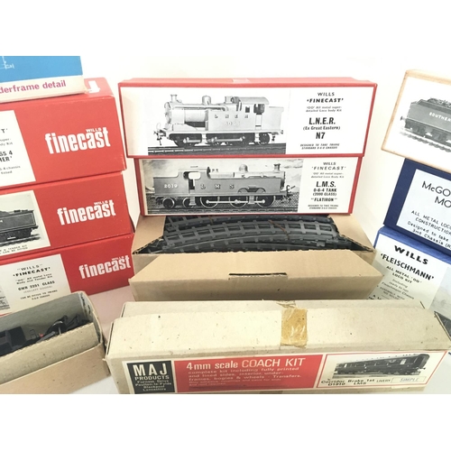 773 - A Box Containing Wills Finecast Model Kits.