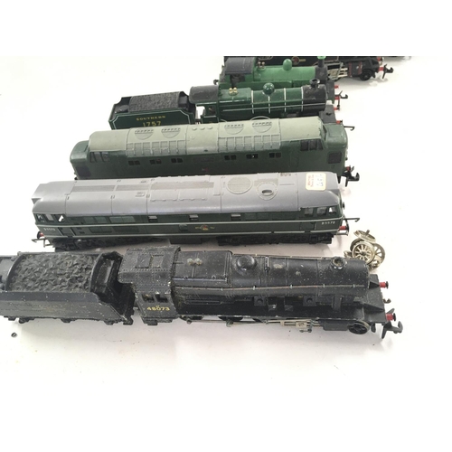 776 - A Collection of 8 00 Gauge Locomotives.