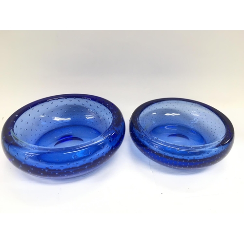 861 - Two graduated blue glass bowls, largest diameter approx 20.5cm together with a large 19th Century pe... 