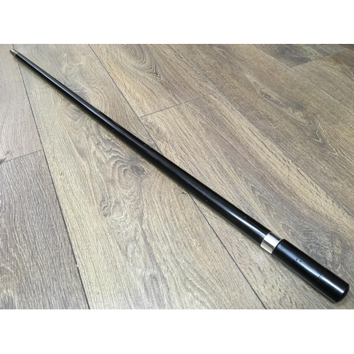 767 - A novelty walking stick, the handle enclosing dice