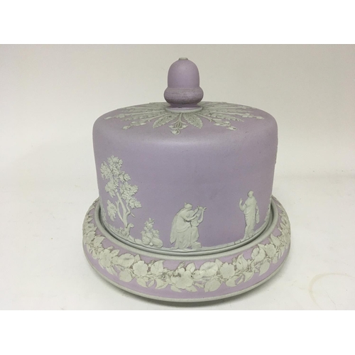 1009 - A 19th Century Wedgwood cheese dish in lilac colour way