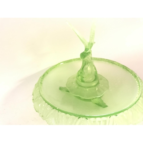 1118 - An Art Deco green glass flower bowl.