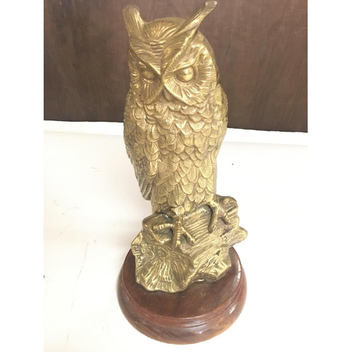 1943 - A Brass Owl measuring 30CM in height. NO RESERVE