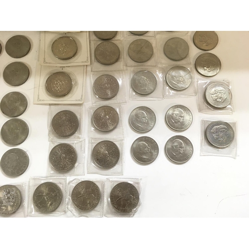 812 - A large collection of various coins including 4 x sealed Royal mint queen mothers 90th birthday - Ch... 